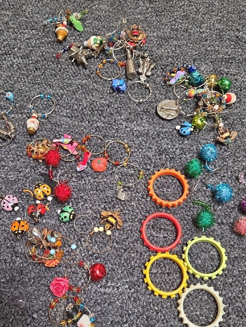 Wine and beer charms